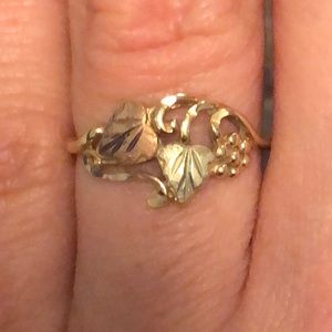 Black hills gold ring